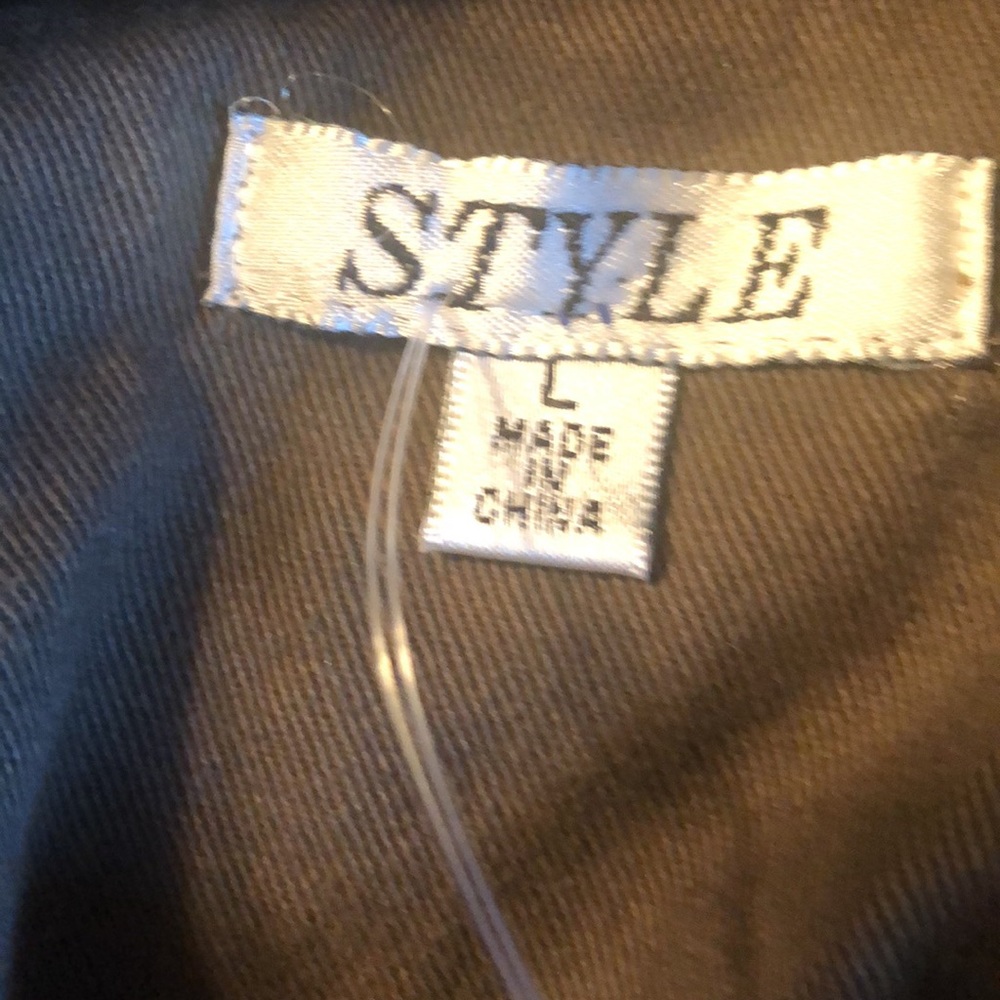 Style Jacket - Picture 3 of 3